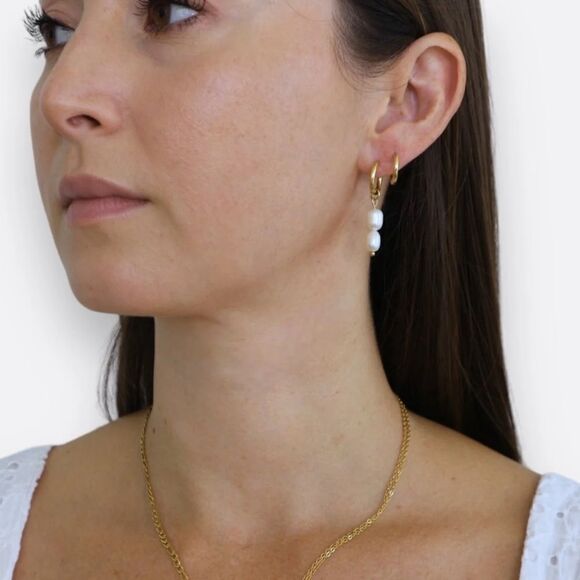 Hoop pearl earrings A993 - Picture 3 of 6